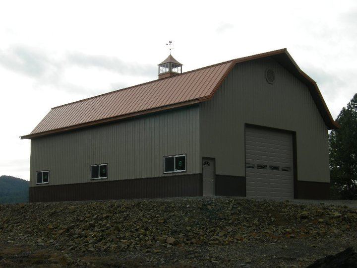 Agricultural pole barn with cupola