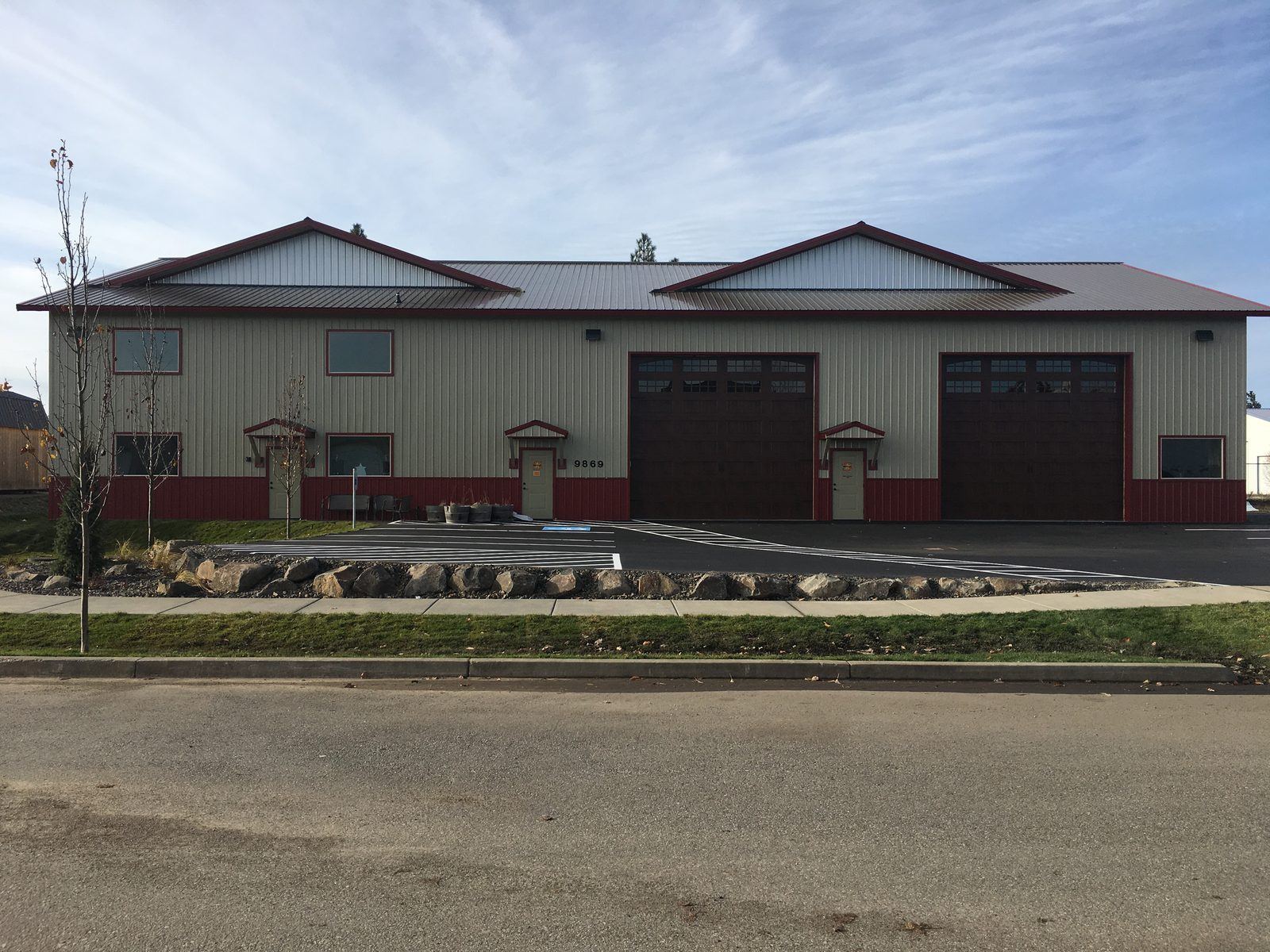 Post-Frame Commercial Building