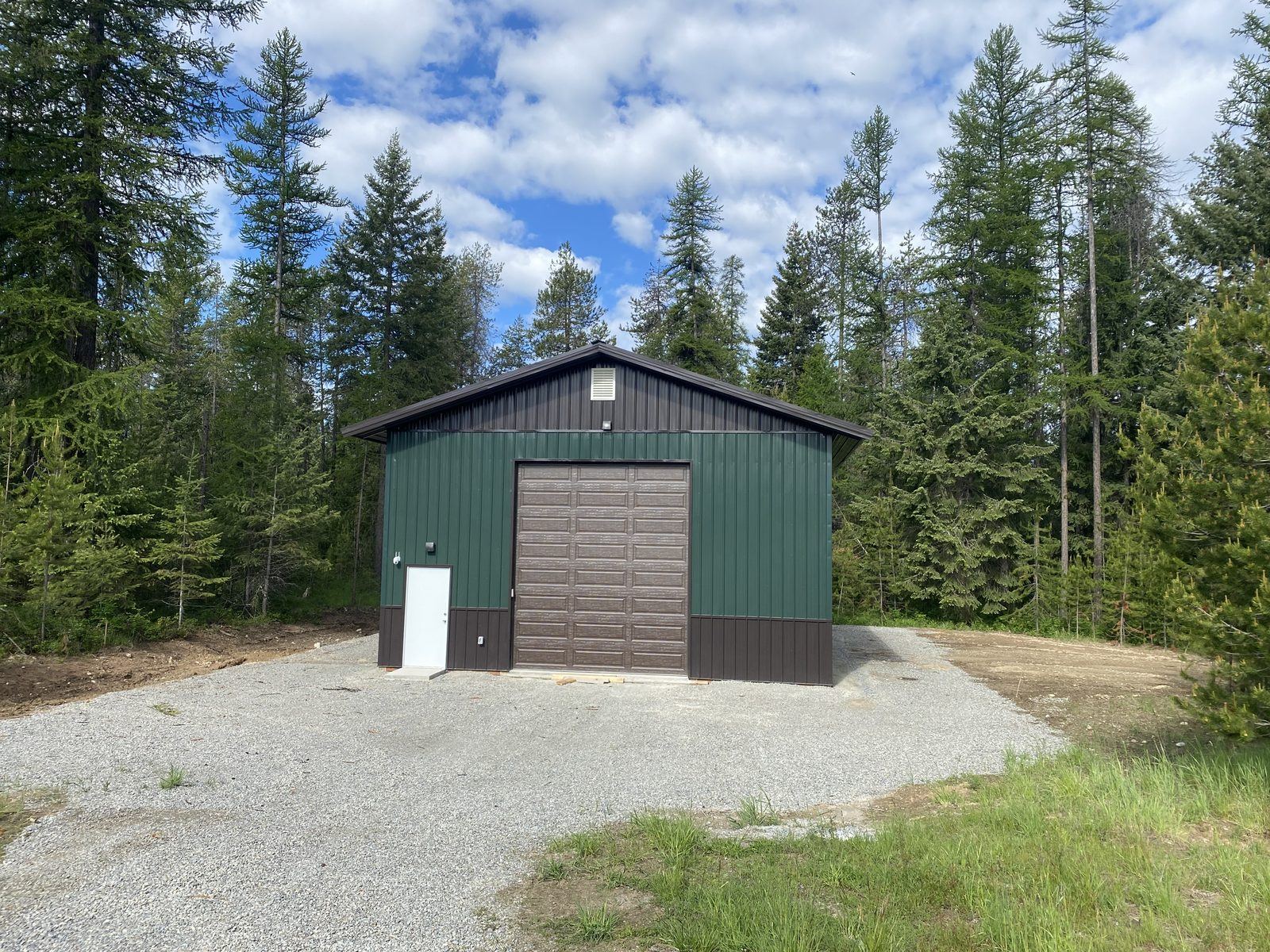 Post-frame shop
