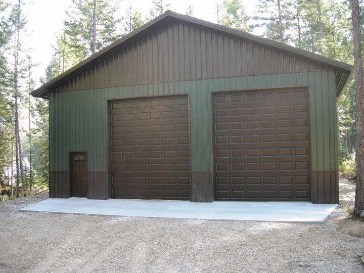 Two-bay residential garage in Coeur d'Alene