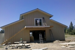 construction-on-pole-building steel and Metal Barns agriculture